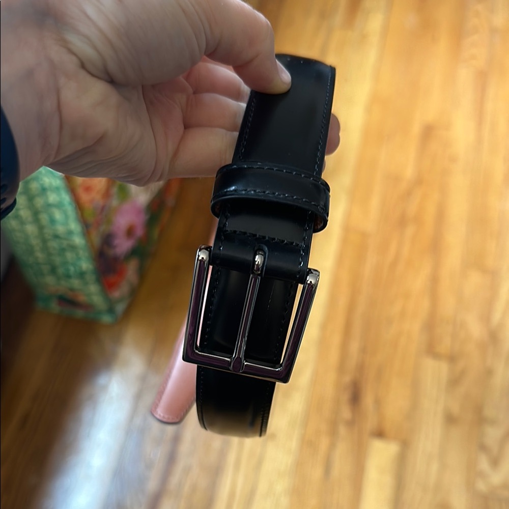 Brooks Brothers Black Belt Bag Sleek and Versatile
